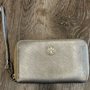 Tory Burch wristlet